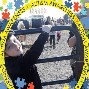 Meet your Posher, Holly